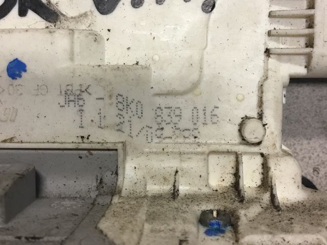 bontott AUDI A4 B8 Jobb hátsó Ajtózár