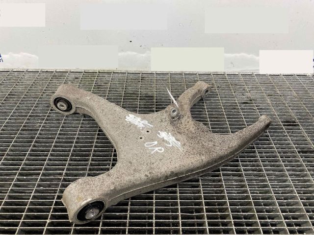 bontott AUDI A4 B8 Jobb hátsó Alsó Lengőkar