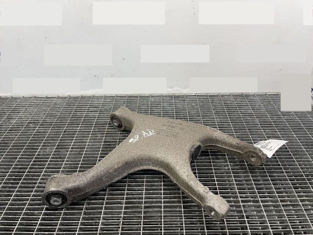 bontott AUDI A4 B8 Jobb hátsó Alsó Lengőkar