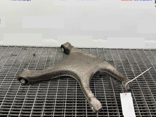 bontott AUDI A4 B8 Jobb hátsó Alsó Lengőkar