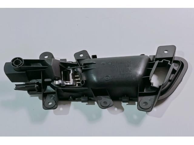 bontott AUDI A4 B8 Jobb hátsó Belső Kilincs