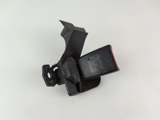 bontott AUDI A4 B8 Jobb hátsó Biztonsági Öv Csat