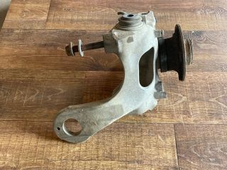 bontott AUDI A4 B8 Jobb hátsó Csonkállvány Kerékaggyal