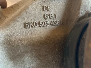 bontott AUDI A4 B8 Jobb hátsó Csonkállvány Kerékaggyal