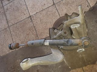 bontott AUDI A4 B8 Jobb hátsó Csonkállvány Kerékaggyal