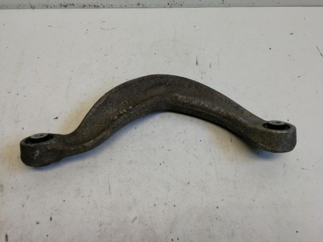 bontott AUDI A4 B8 Jobb hátsó Felső Lengőkar