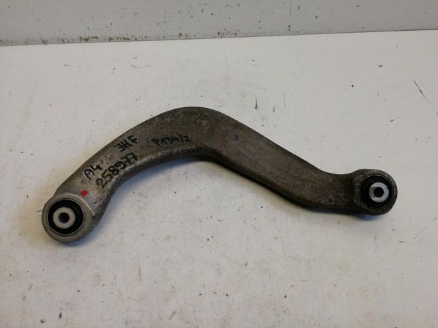 bontott AUDI A4 B8 Jobb hátsó Felső Lengőkar