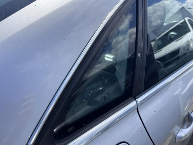 bontott AUDI A4 B8 Jobb hátsó Fixüveg (Ajtóban)