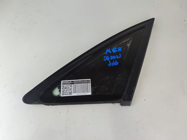 bontott AUDI A4 B8 Jobb hátsó Fixüveg (Ajtóban)