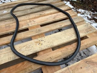 bontott AUDI A4 B8 Jobb hátsó Gumikéder