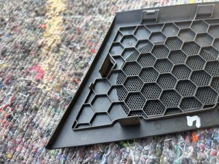 bontott AUDI A4 B8 Jobb hátsó Hangszóró Burkolat