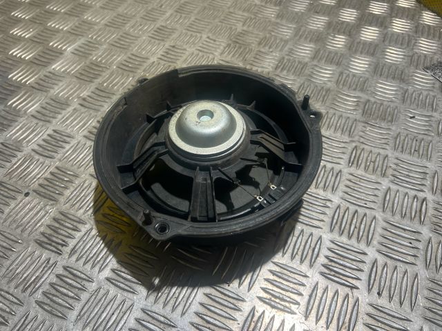 bontott AUDI A4 B8 Jobb hátsó Hangszóró