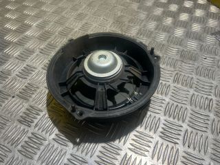 bontott AUDI A4 B8 Jobb hátsó Hangszóró