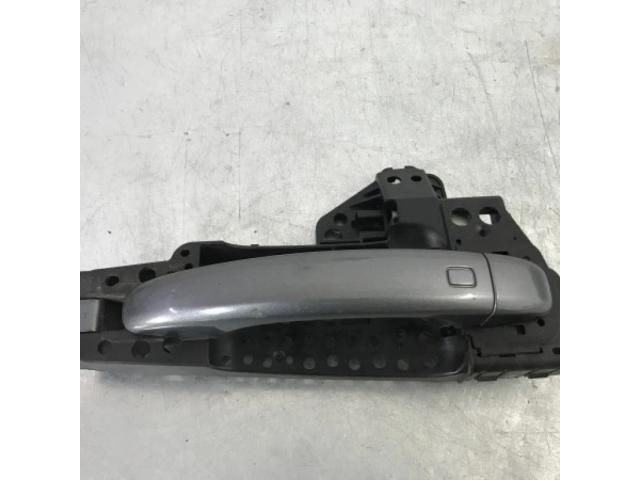 bontott AUDI A4 B8 Jobb hátsó Külső Kilincs