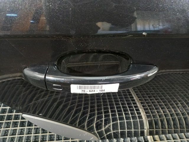 bontott AUDI A4 B8 Jobb hátsó Külső Kilincs