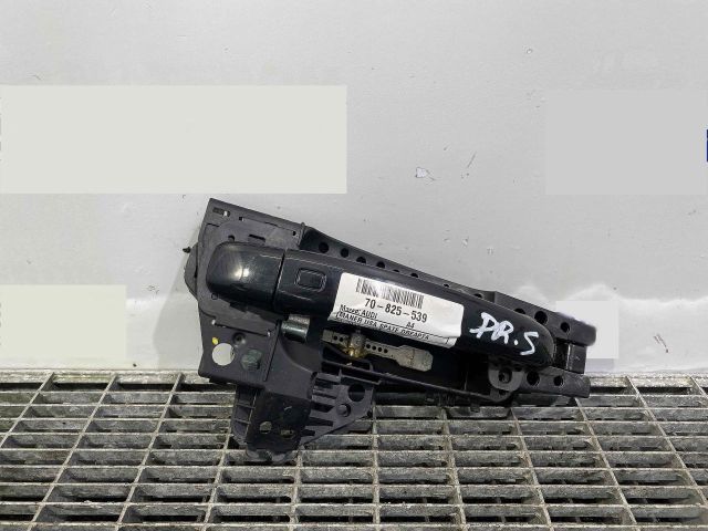 bontott AUDI A4 B8 Jobb hátsó Külső Kilincs