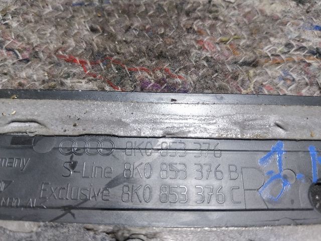 bontott AUDI A4 B8 Jobb hátsó Küszöb Díszléc