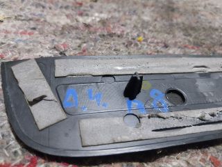 bontott AUDI A4 B8 Jobb hátsó Küszöb Díszléc