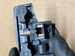 bontott AUDI A4 B8 Jobb Hátsó Lámpa Foglalat