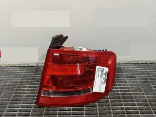 bontott AUDI A4 B8 Jobb Hátsó Lámpa