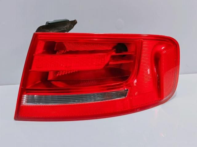 bontott AUDI A4 B8 Jobb Hátsó Lámpa