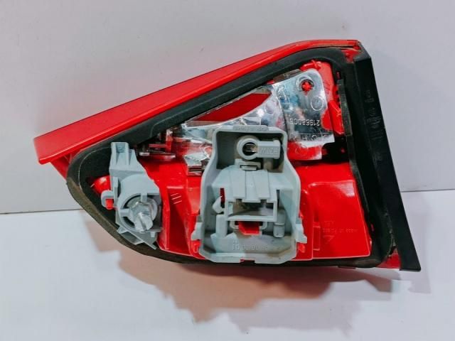 bontott AUDI A4 B8 Jobb Hátsó Lámpa