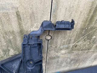 bontott AUDI A4 B8 Jobb hátsó Lökhárító Tartó (Műanyag)