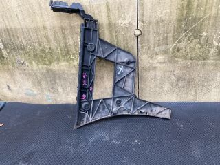 bontott AUDI A4 B8 Jobb hátsó Lökhárító Tartó (Műanyag)