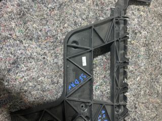 bontott AUDI A4 B8 Jobb hátsó Lökhárító Tartó (Műanyag)