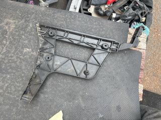 bontott AUDI A4 B8 Jobb hátsó Oldal Lökhárító Tartó (Műanyag)