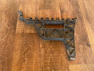 bontott AUDI A4 B8 Jobb hátsó Oldal Lökhárító Tartó (Műanyag)