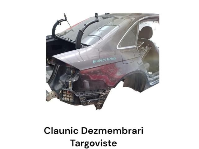 bontott AUDI A4 B8 Jobb hátsó Sárvédő