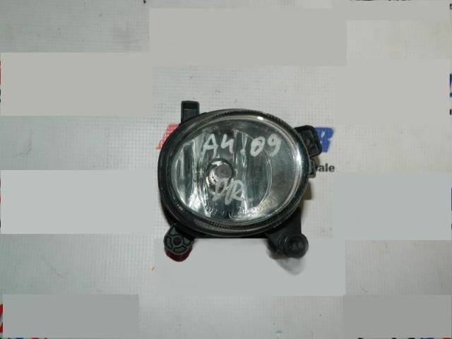 bontott AUDI A4 B8 Jobb Ködfényszóró