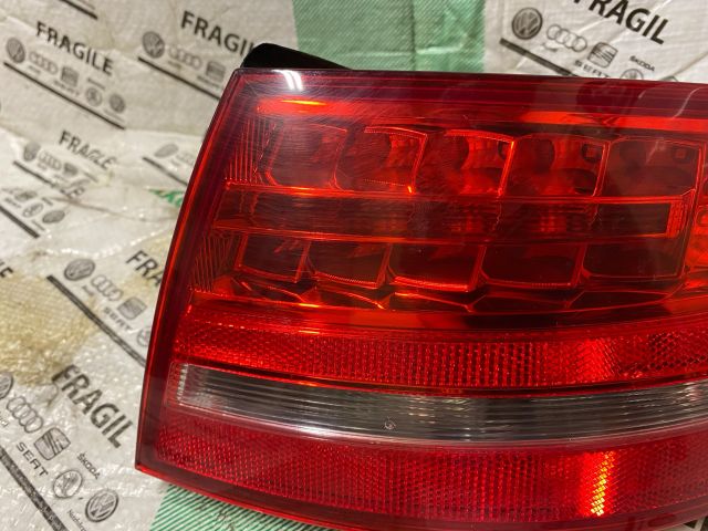 bontott AUDI A4 B8 Jobb Külső Hátsó Lámpa