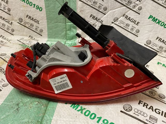 bontott AUDI A4 B8 Jobb Külső Hátsó Lámpa