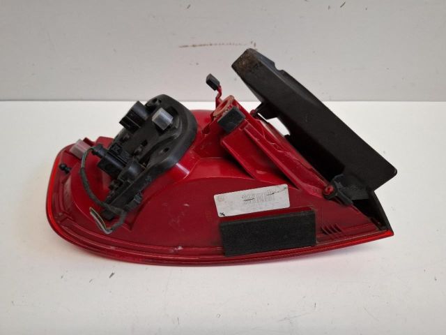 bontott AUDI A4 B8 Jobb Külső Hátsó Lámpa