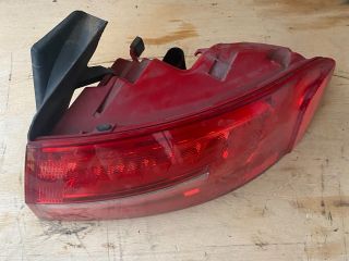 bontott AUDI A4 B8 Jobb Külső Hátsó Lámpa