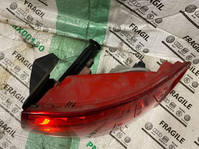 bontott AUDI A4 B8 Jobb Külső Hátsó Lámpa