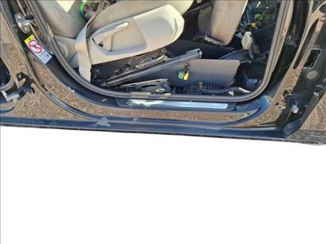 bontott AUDI A4 B8 Jobb Küszöb