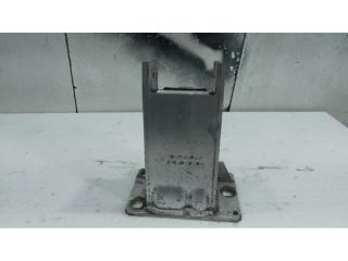 bontott AUDI A4 B8 Jobb Lökhárító Tartó Nyúlványvég