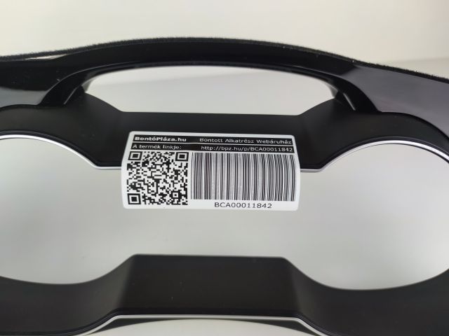 bontott AUDI A4 B8 Jobb Műszerfal Díszléc