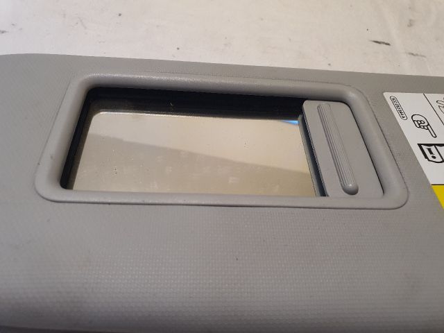 bontott AUDI A4 B8 Jobb Napellenző