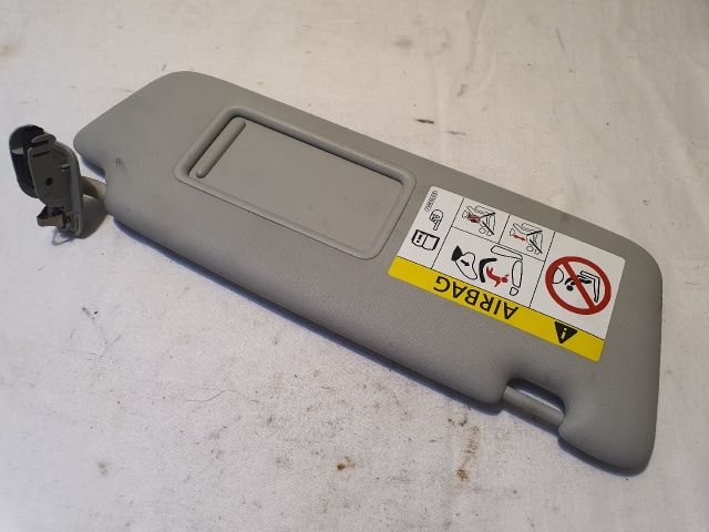 bontott AUDI A4 B8 Jobb Napellenző