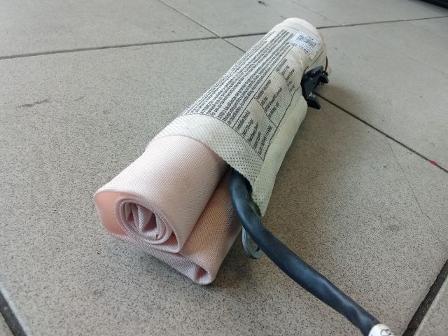 bontott AUDI A4 B8 Jobb Oldallégzsák