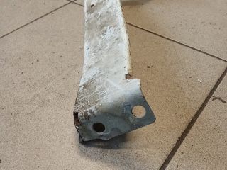 bontott AUDI A4 B8 Jobb Sárvédő Oldaltartó