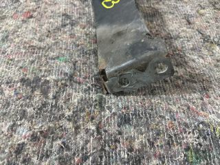 bontott AUDI A4 B8 Jobb Sárvédő Oldaltartó