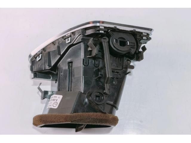 bontott AUDI A4 B8 Jobb Szellőző