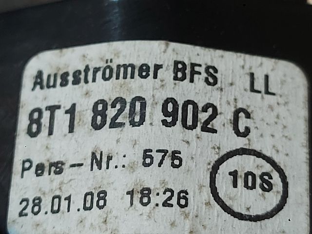 bontott AUDI A4 B8 Jobb Szellőző