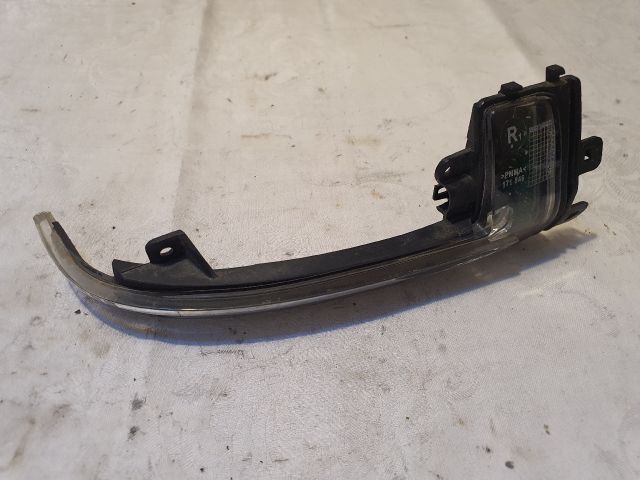 bontott AUDI A4 B8 Jobb Visszapillantó Tükör Irányjelző