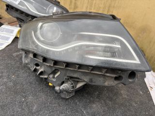 bontott AUDI A4 B8 Jobb Xenon Fényszóró